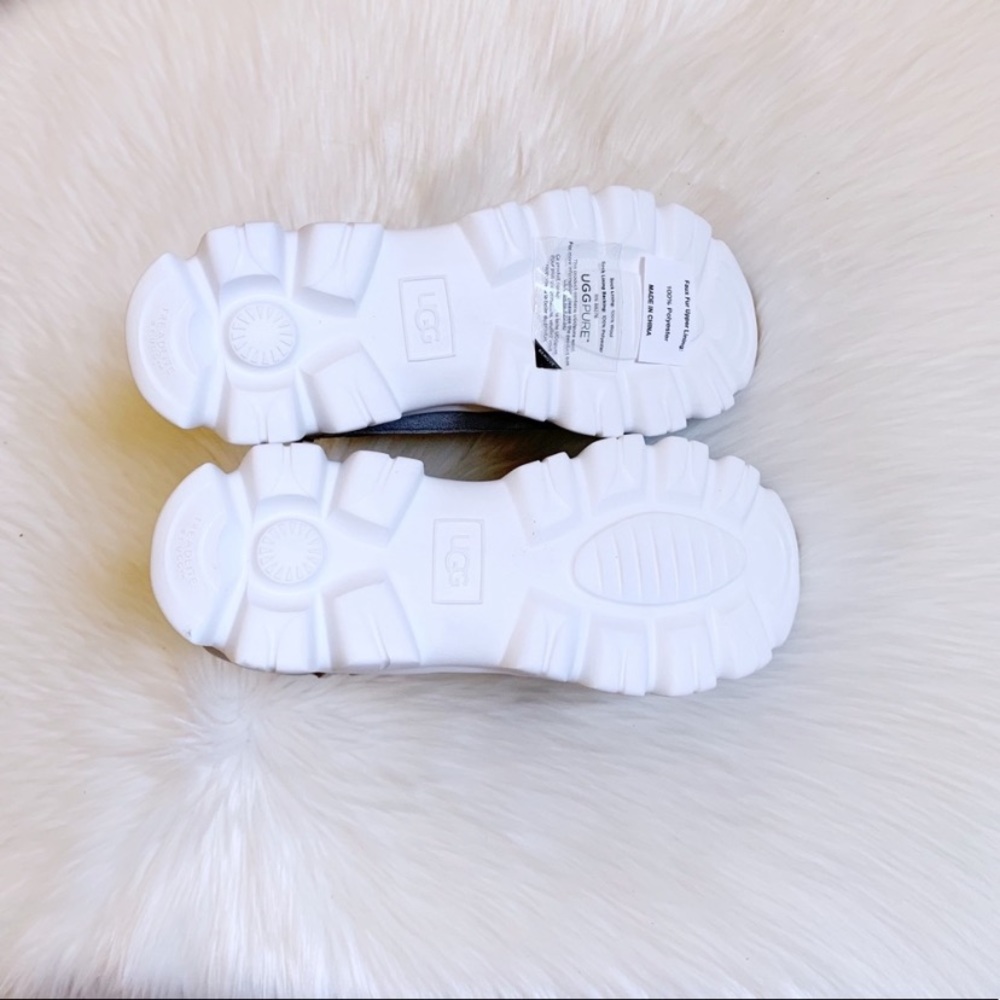 UGG Seal Palomar Waterproof Sneaker Boot - Picture 8 of 8